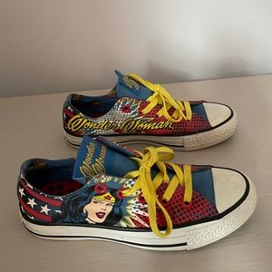 Black Friday Sale.  Wonder Woman x Converse. Mens 4 = Womens 6.
